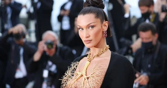 Khi Cannes 2026 “cấm cửa” váy hở bạo, xuyên thấu
