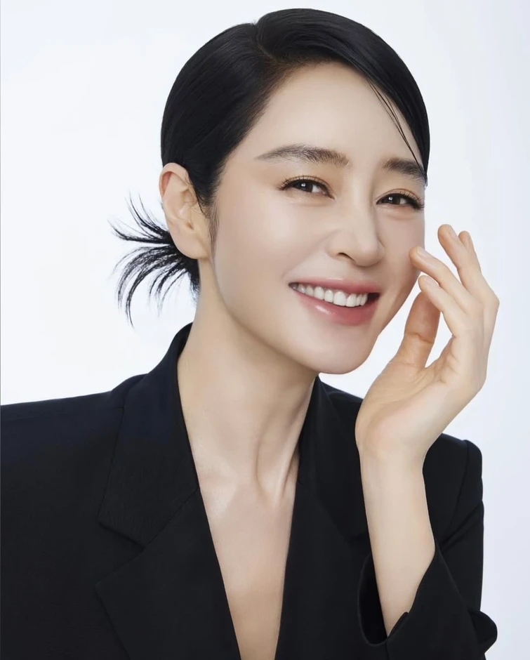 Kim Hye Soo - 'Nữ ho&agrave;ng sexy' H&agrave;n Quốc