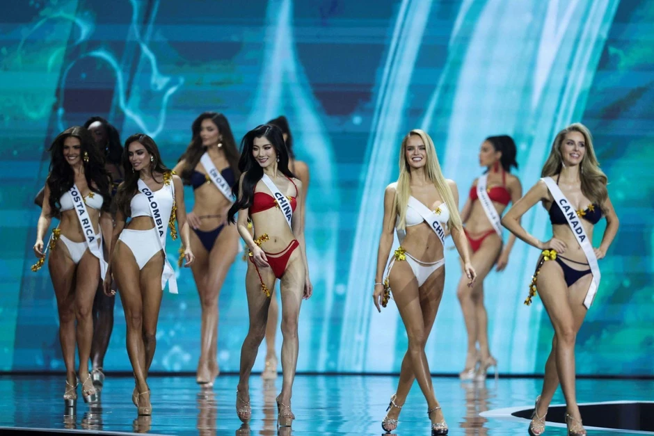 Loạt ồn ào bủa vây Miss Universe trước khi đại diện Việt Nam bị cấm dự thi Loạt ồn ào bủa vây Miss Universe trước khi đại diện Việt Nam bị cấm dự thi