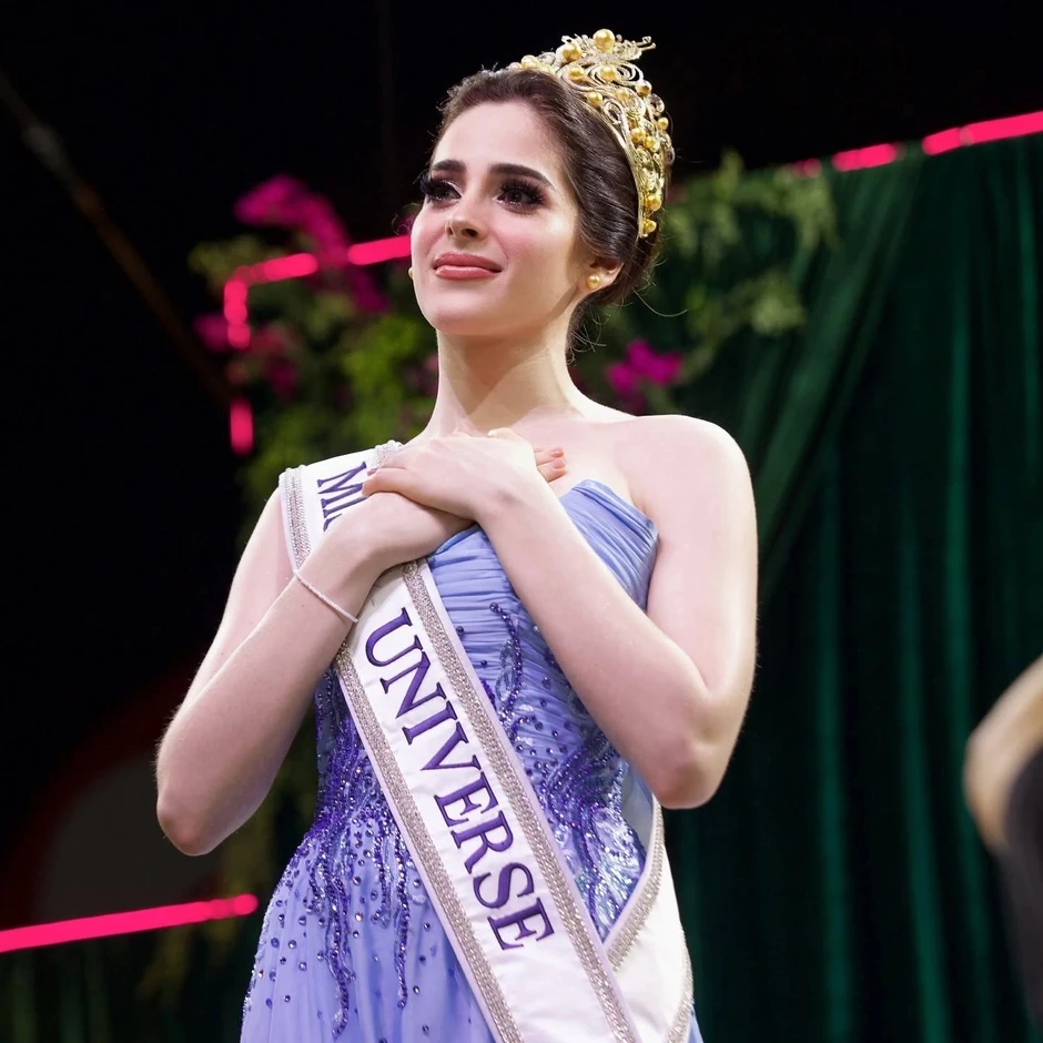 Loạt ồn ào bủa vây Miss Universe trước khi đại diện Việt Nam bị cấm dự thi Loạt ồn ào bủa vây Miss Universe trước khi đại diện Việt Nam bị cấm dự thi