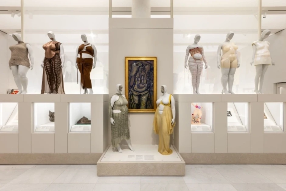 Met Gala 2026 - vẻ đẹp trong sự ồn ào