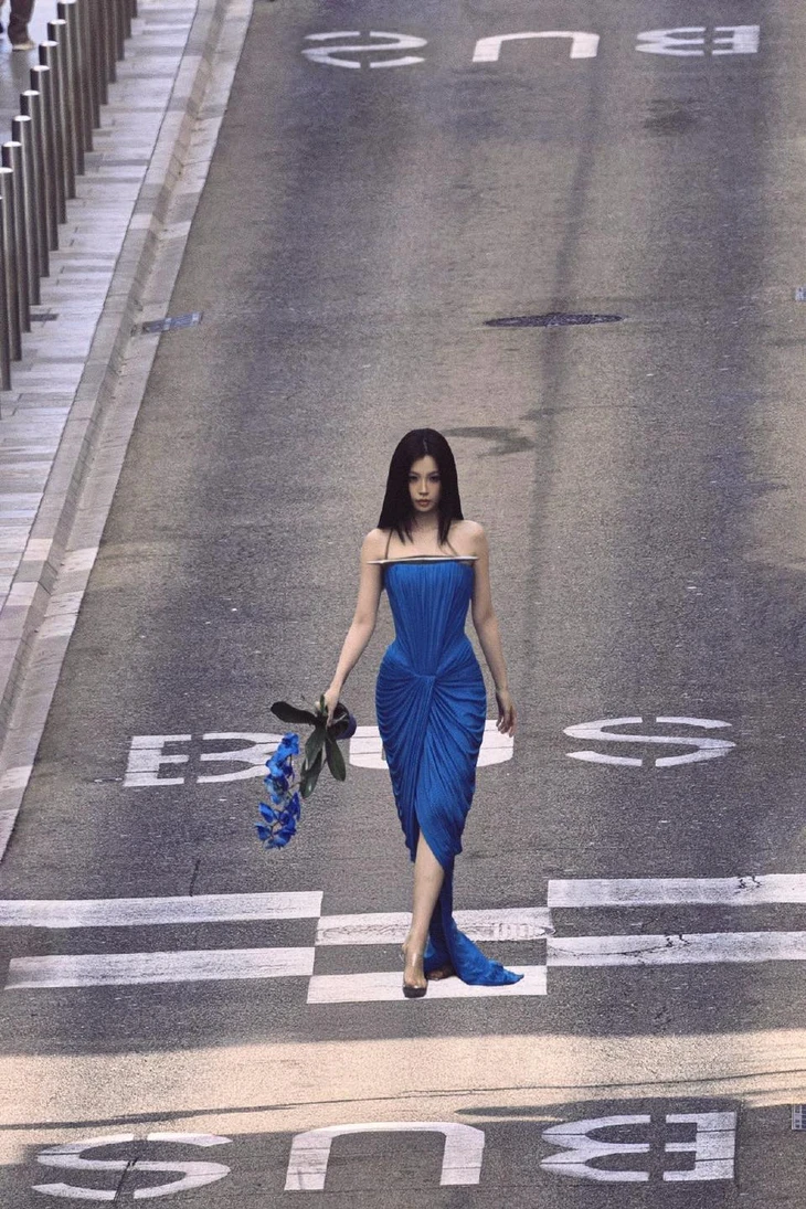 Ngu Thư Hân diện đầm của Cường Đàm tại Cannes
