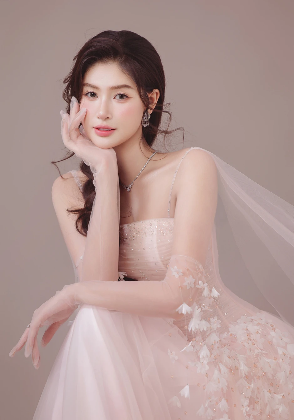 Người đẹp trước ngày thi Miss Earth 2026
