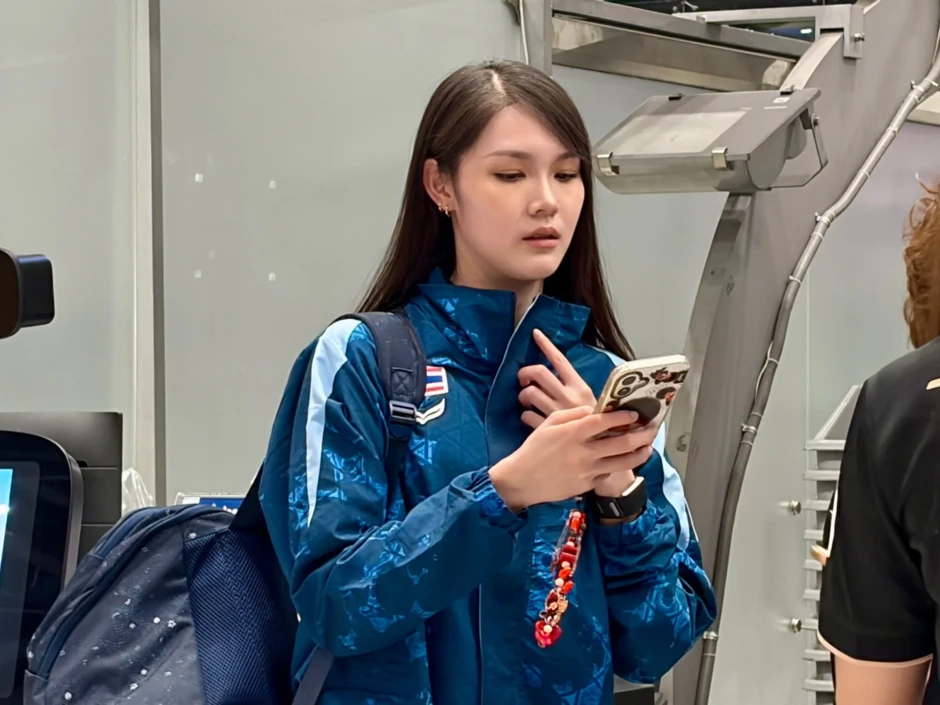 Nhan sắc hot girl cầu lông Thái Lan bị đình chỉ ở Asiad
