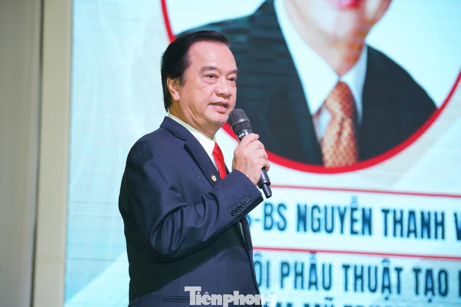 Nhiễm trùng, mù mắt, tử vong sau làm đẹp