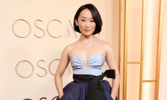 Những ngôi sao mặc đẹp nhất Oscar 2026