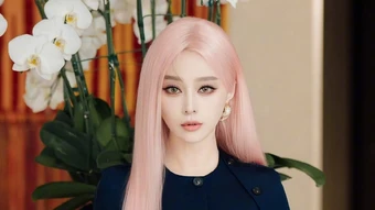 Phạm Băng Băng 'như búp bê' với tóc hồng