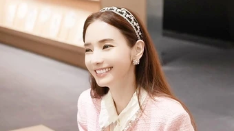 Phong cách ăn gian tuổi của 'Búp bê xứ Hàn'
