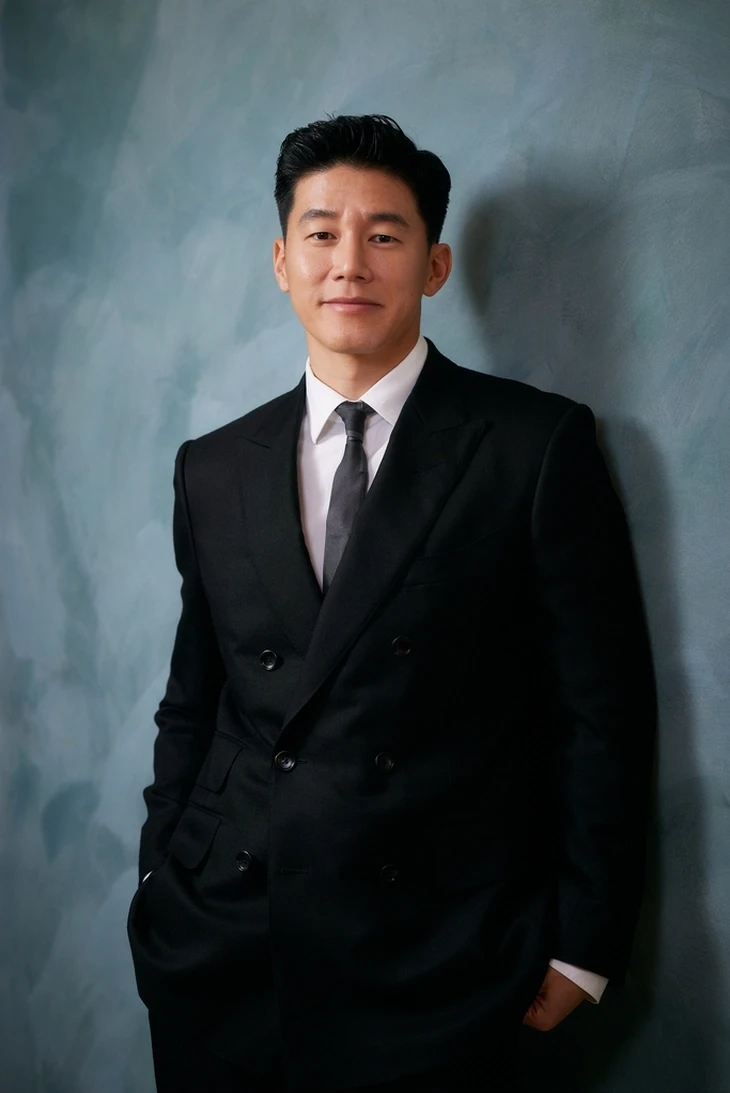 Sức hút phong cách lịch lãm của Kim Mu Yeol Sức hút phong cách lịch lãm của Kim Mu Yeol