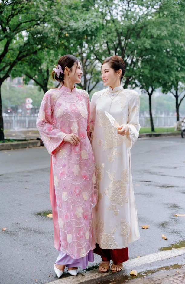 Thời trang đồng điệu của Kỳ Duy&ecirc;n, Đo&agrave;n Thi&ecirc;n &Acirc;n
