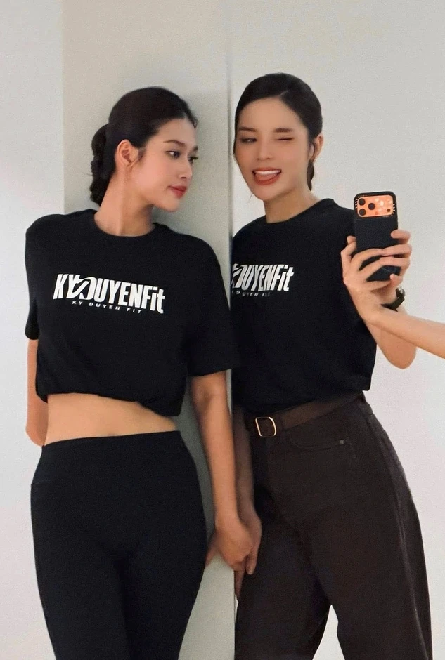 Thời trang đồng điệu của Kỳ Duy&ecirc;n, Đo&agrave;n Thi&ecirc;n &Acirc;n