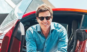 Toto Wolff - tỷ phú phong độ của làng đua F1