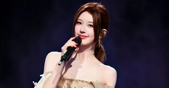 Triệu Lộ Tư diện đầm của Phan Huy trong concert cá nhân đầu tiên