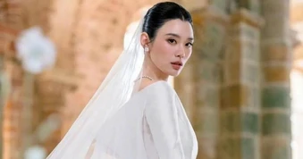 Váy cưới mất 600 giờ hoàn thiện của nàng dâu hào môn Hề Mộng Dao