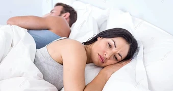 5 năm hôn nhân, nhiều đêm tôi phải tự giải tỏa vì chồng tránh gần gũi
