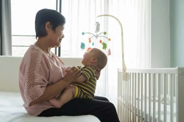 Bà thông gia lên chăm con gái ở cữ và sự thật khiến tôi vỡ lẽ Bà thông gia lên chăm con gái ở cữ và sự thật khiến tôi vỡ lẽ