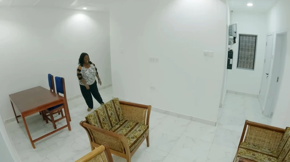 Bên trong ngôi làng gần 10 triệu USD 'tỷ phú YouTube' xây ở châu Phi Bên trong ngôi làng gần 10 triệu USD 'tỷ phú YouTube' xây ở châu Phi