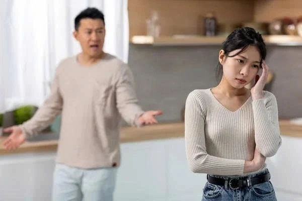 Bố mẹ vợ cho đất kèm điều kiện, chồng tôi nghe xong bỏ về không thèm lấy Bố mẹ vợ cho đất kèm điều kiện, chồng tôi nghe xong bỏ về không thèm lấy