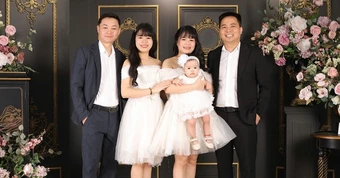 Chị em sinh đôi ở Thái Nguyên lấy chồng vẫn sống cùng nhà, góp tiền mua chung cư