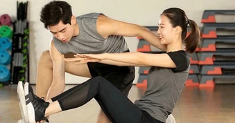 Chồng “10 điểm” lấy cớ tập gym để ngoại tình, nói lý lẽ khiến tôi ghê sợ