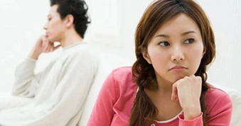 Chồng tặng bộ mỹ phẩm 5 triệu đồng cho nữ nhân viên, tôi uất ức vì điều này