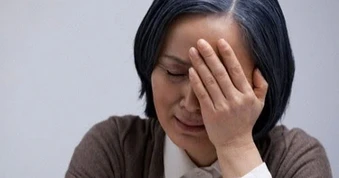 Con gái có thai ở tuổi 19, tôi phải đến nhà trai van xin