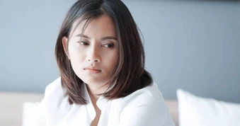 Con rể ngỏ ý muốn ly hôn sau khi gái tôi đột quỵ vì kích trứng