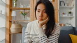 Cưới người mới quen để thoát tiếng 