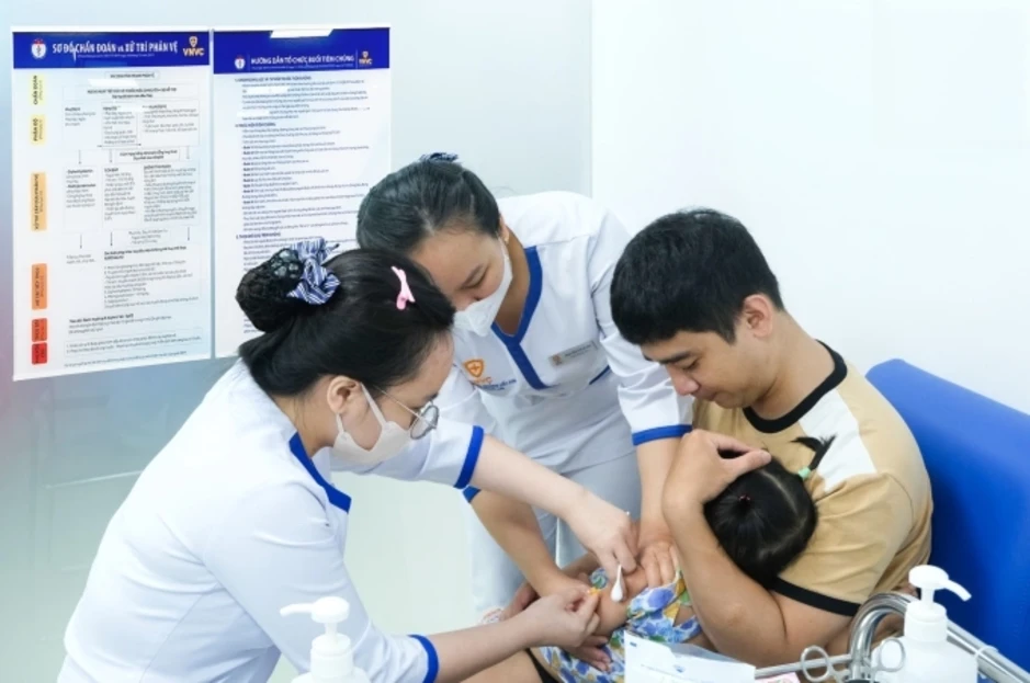 Đảo lộn cuộc sống vì dịch tay chân miệng - Báo TinVina Đảo lộn cuộc sống vì dịch tay chân miệng - Báo TinVina