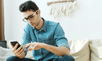 Dấu hiệu người chồng coi vợ là số 1