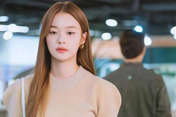 Em trai dẫn người yêu về ra mắt, tôi chết lặng khi thấy em dâu tương lai Em trai dẫn người yêu về ra mắt, tôi chết lặng khi thấy em dâu tương lai