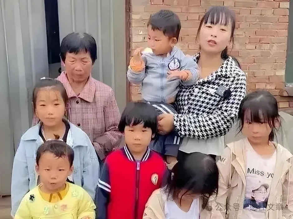 Gánh nợ, nuôi 5 cháu chồng mồ côi Gánh nợ, nuôi 5 cháu chồng mồ côi