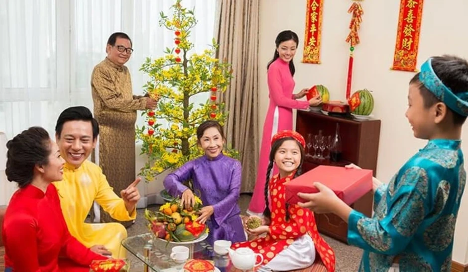 Lì xì ngày Tết: Niềm vui hay là một nỗi lo? Lì xì ngày Tết: Niềm vui hay là một nỗi lo?