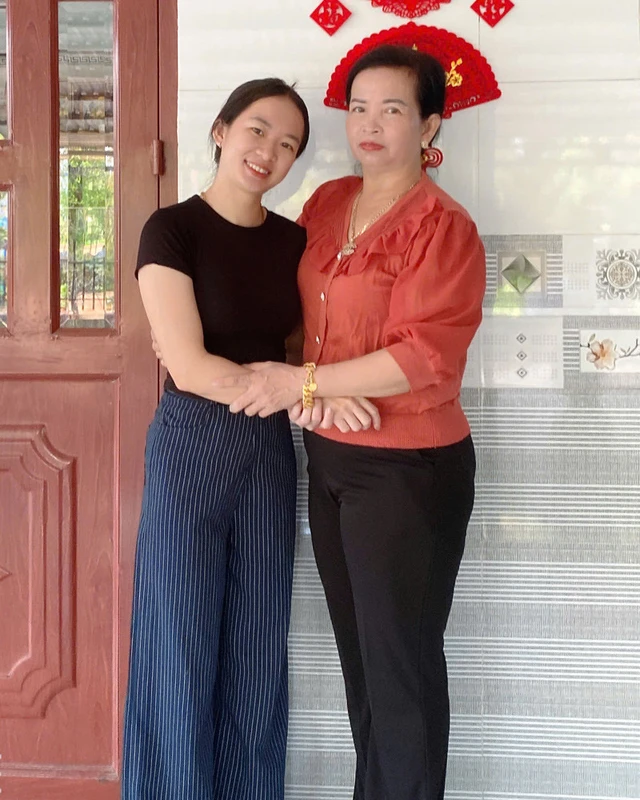 Mất mẹ từ 8 tháng tuổi, 9X Đồng Tháp được mẹ chồng yêu thương, bù đắp tất cả Mất mẹ từ 8 tháng tuổi, 9X Đồng Tháp được mẹ chồng yêu thương, bù đắp tất cả