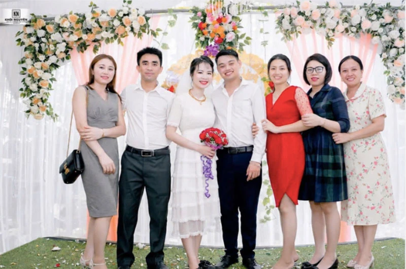 Mẹ kế ở Nghệ An 30 năm yêu thương 4 con riêng của chồng, mãn nguyện khi về già Mẹ kế ở Nghệ An 30 năm yêu thương 4 con riêng của chồng, mãn nguyện khi về già