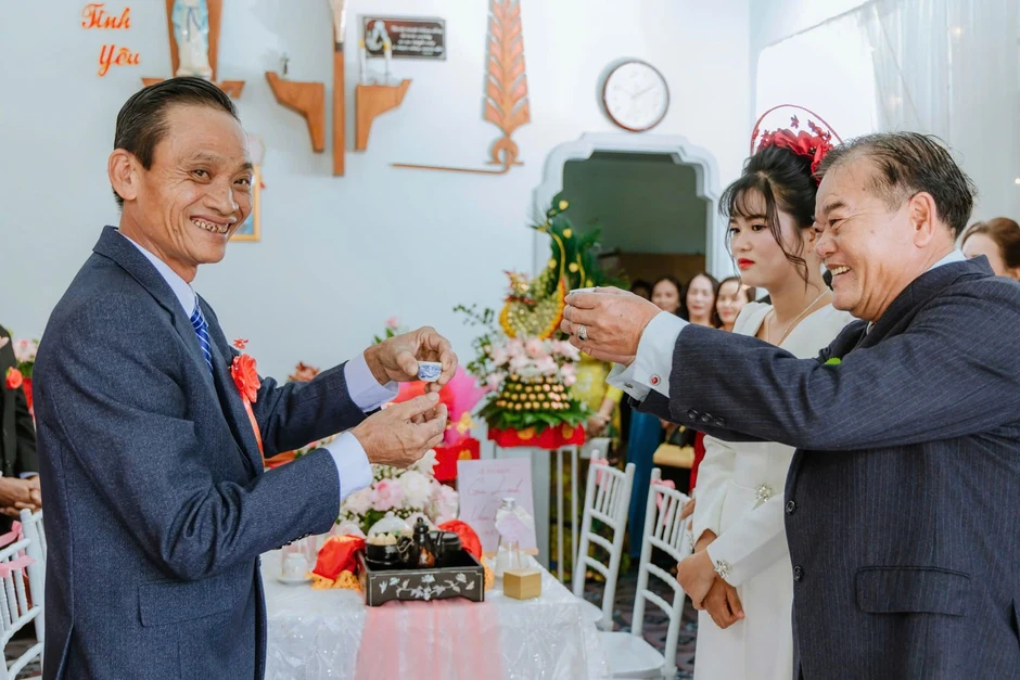 Mẹ ruột viết thư tay gửi quà cho mẹ chồng, con gái đọc mà rưng rưng Mẹ ruột viết thư tay gửi quà cho mẹ chồng, con gái đọc mà rưng rưng