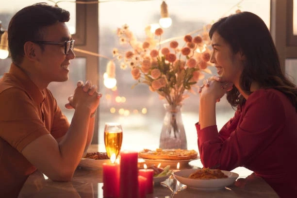 Mời bạn gái đi ăn mừng 8/3, cô ấy dứt khoát chia tay ngay sau bữa ăn tối Mời bạn gái đi ăn mừng 8/3, cô ấy dứt khoát chia tay ngay sau bữa ăn tối