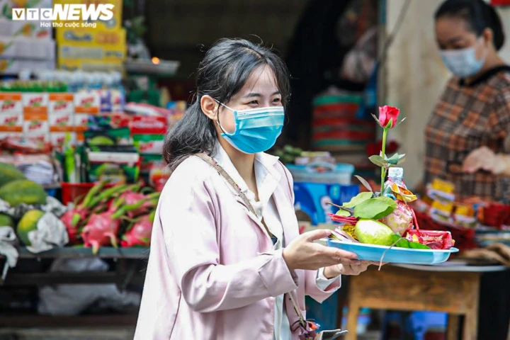 Mọi người thường làm gì trong ngày Thất tịch 7/7 âm lịch? Mọi người thường làm gì trong ngày Thất tịch 7/7 âm lịch?