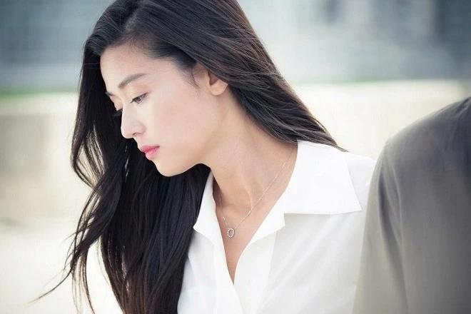 Nhìn chồng cũ cưng chiều vợ mới, tôi cay đắng nhận ra đã đánh mất… báu vật Nhìn chồng cũ cưng chiều vợ mới, tôi cay đắng nhận ra đã đánh mất… báu vật