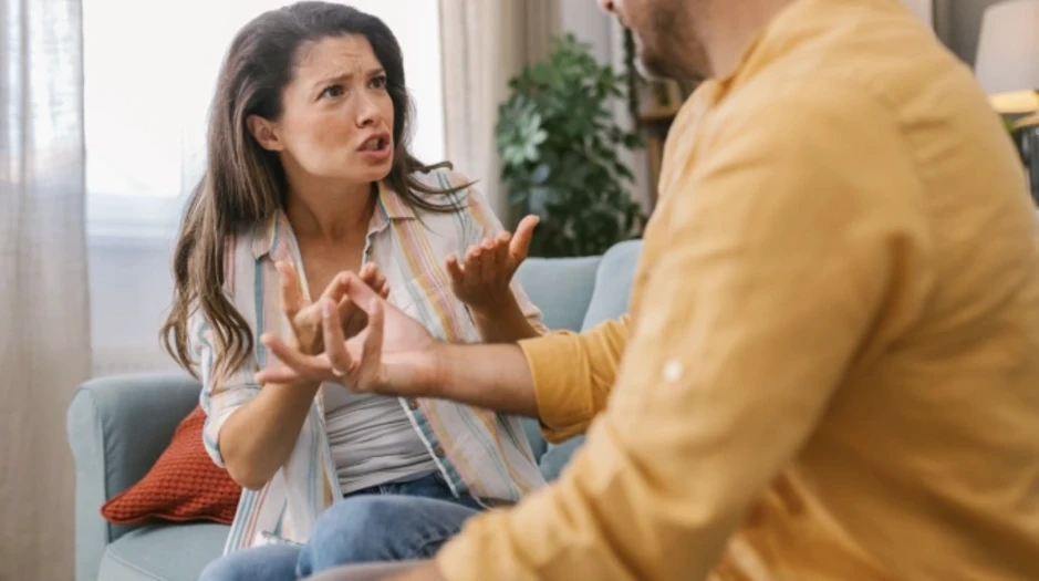 Những câu cằn nhằn của vợ âm thầm phá hủy hôn nhân Những câu cằn nhằn của vợ âm thầm phá hủy hôn nhân