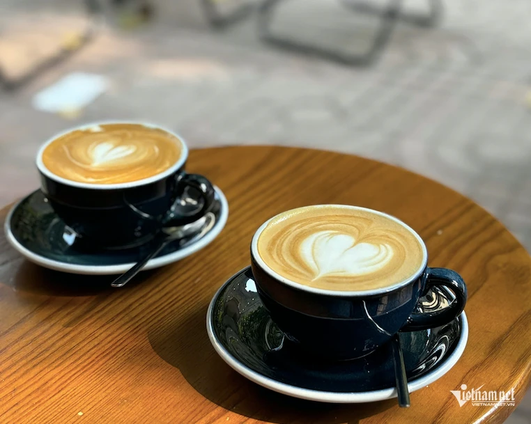 Quan tâm đồng nghiệp nam vì quý mến, tôi bị mắng là tiểu tam Quan tâm đồng nghiệp nam vì quý mến, tôi bị mắng là tiểu tam