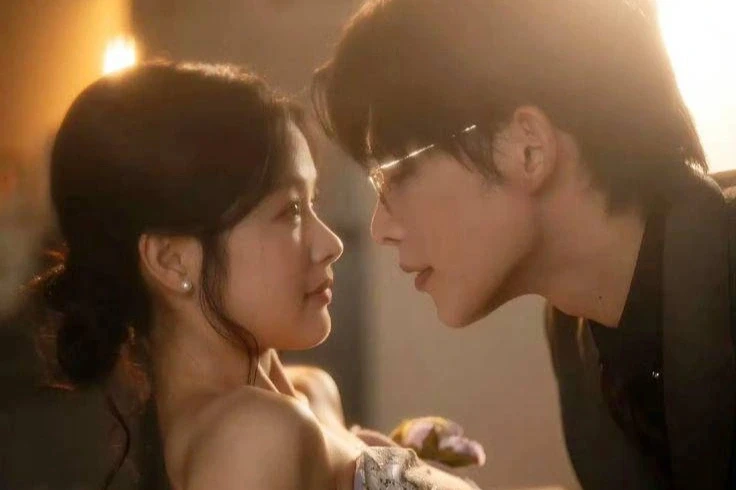 Sau đêm nồng nhiệt, chồng cũ ra sức tìm cách theo đuổi tôi Sau đêm nồng nhiệt, chồng cũ ra sức tìm cách theo đuổi tôi