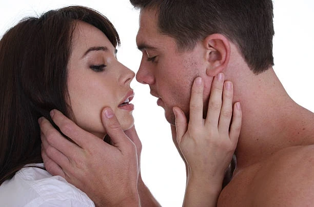 Sau ly hôn, chồng cũ đề nghị tôi làm tình nhân Sau ly hôn, chồng cũ đề nghị tôi làm tình nhân