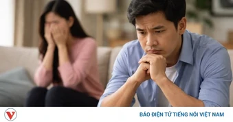 Tha thứ cho vợ ngoại tình, tôi trở thành “kẻ hèn” trong mắt đồng nghiệp