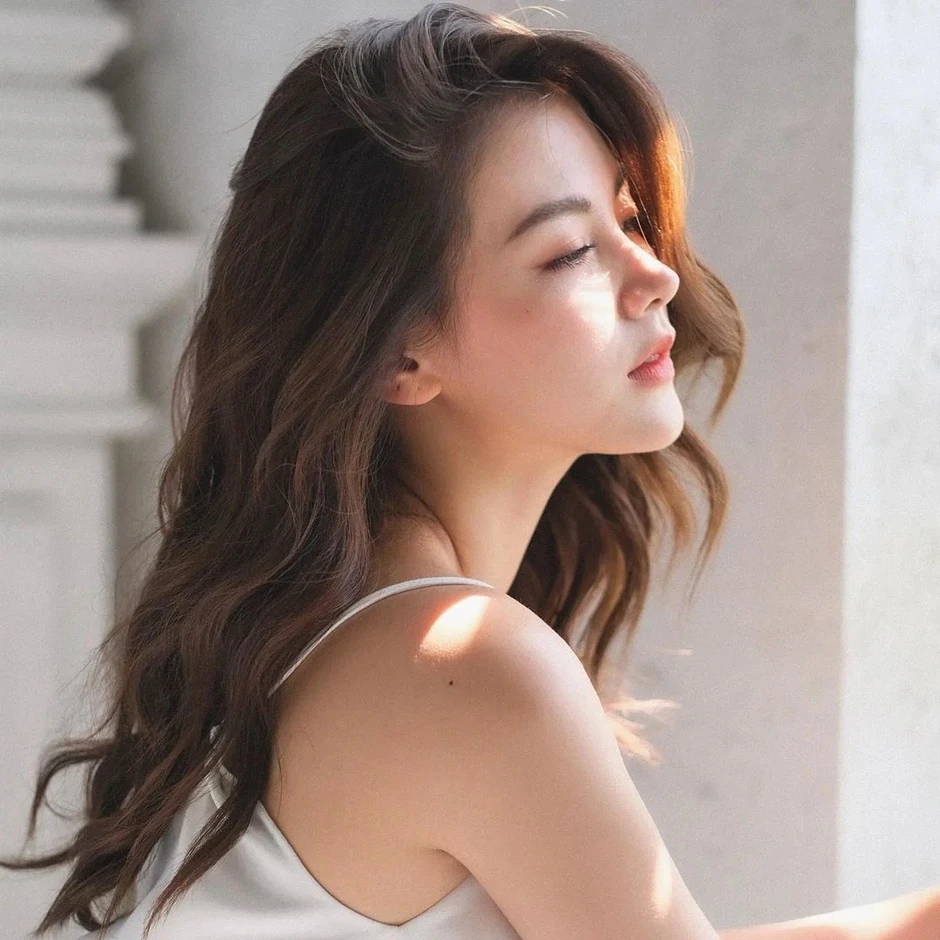 Tôi đau khổ khi yêu con trai riêng của mẹ kế Tôi đau khổ khi yêu con trai riêng của mẹ kế