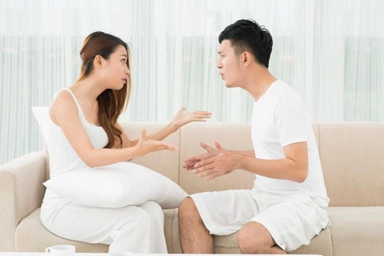 Tôi muốn ly hôn vì vợ ghen tuông quá mức Tôi muốn ly hôn vì vợ ghen tuông quá mức