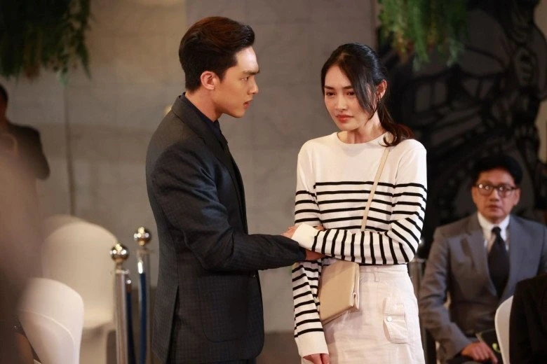 Tôi trở thành "gã chồng tồi" trên mạng để vợ kiếm tiền Tôi trở thành "gã chồng tồi" trên mạng để vợ kiếm tiền