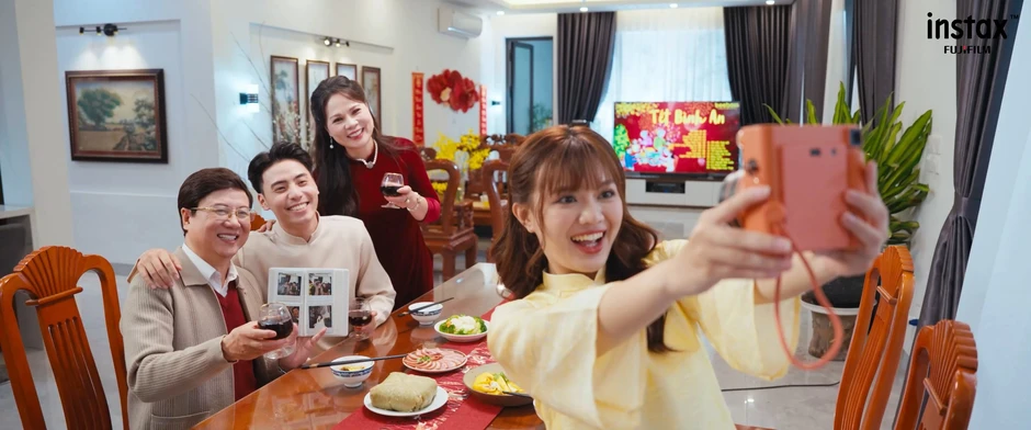 Từ khoảnh khắc nhỏ đến cái Tết 'đủ để vui, đầy để nhớ' Từ khoảnh khắc nhỏ đến cái Tết 'đủ để vui, đầy để nhớ'