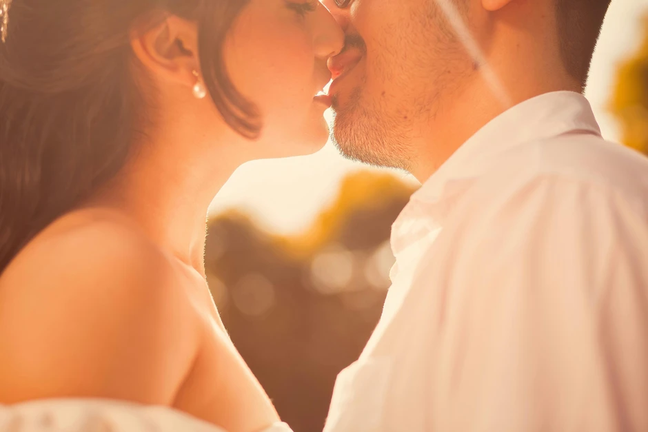 Vợ bỏ qua chồng ngoại tình nhưng 3 năm không cho “động vào người” Vợ bỏ qua chồng ngoại tình nhưng 3 năm không cho “động vào người”