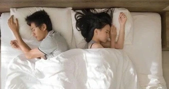 Vợ ngày càng lạnh nhạt, bí mật khiến tôi chết lặng